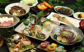 料理旅館呑龍 豊川市 3*